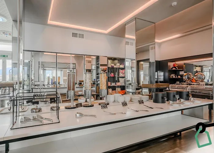 Hotiday Santa Margherita Porto 4*